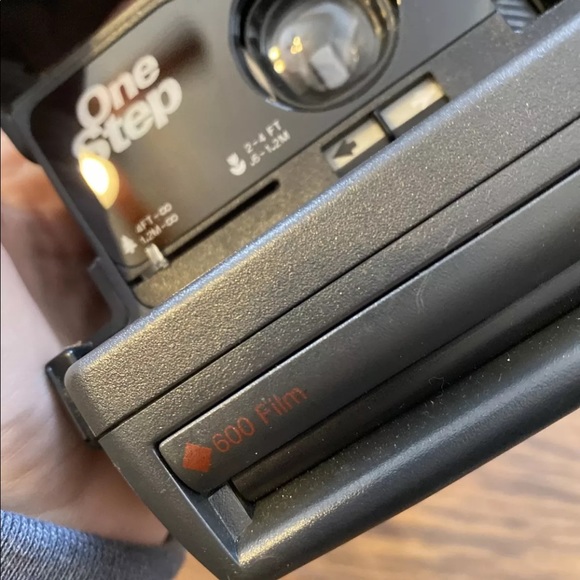 Vintage Polaroid One Step Instant Camera Uses 600 Film UNTESTED - Picture 5 of 7